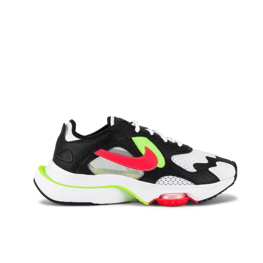 NEW NIKE Air Zoom Division Sneaker